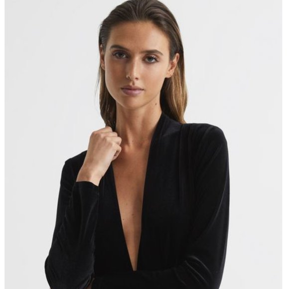 REISS Rosalba Velvet Plunge Bodysuit, Black - Large - Picture 2 of 11